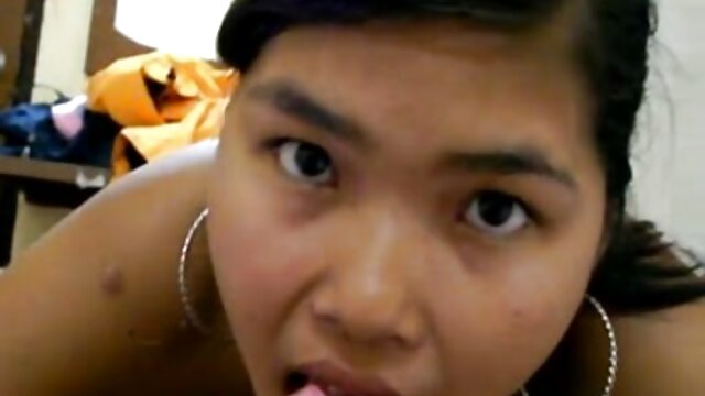 คนบ้างาน Iroha วิดีโอ คลิป โป้ Kawashima ทำให้หีมีขนดกของเธอเปียกขัดด้วย dildo